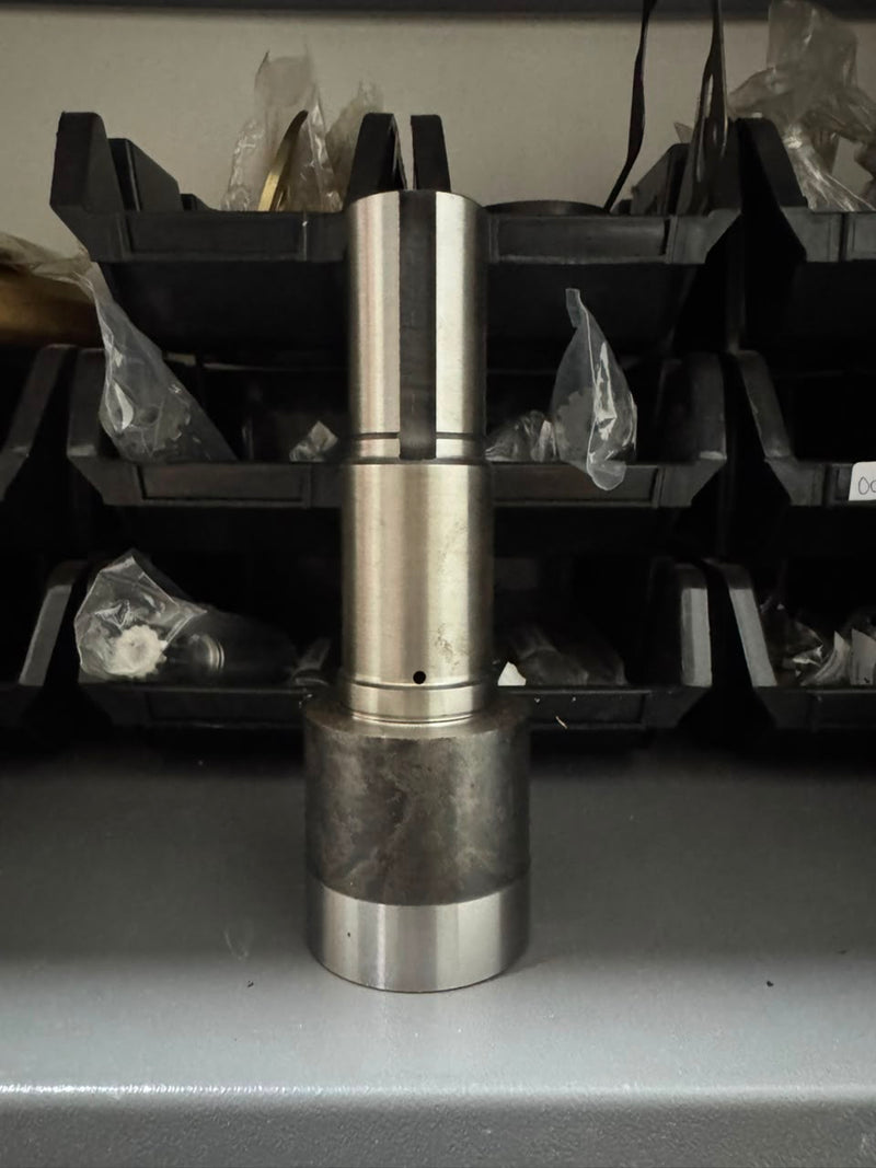 ME019003 Eixo Motor Orbital TG Chavetado Reto 1.1/4