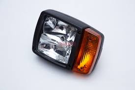 700/50054 FAROL DIANTEIRO ESQUERDO JCB 3CX 4CX